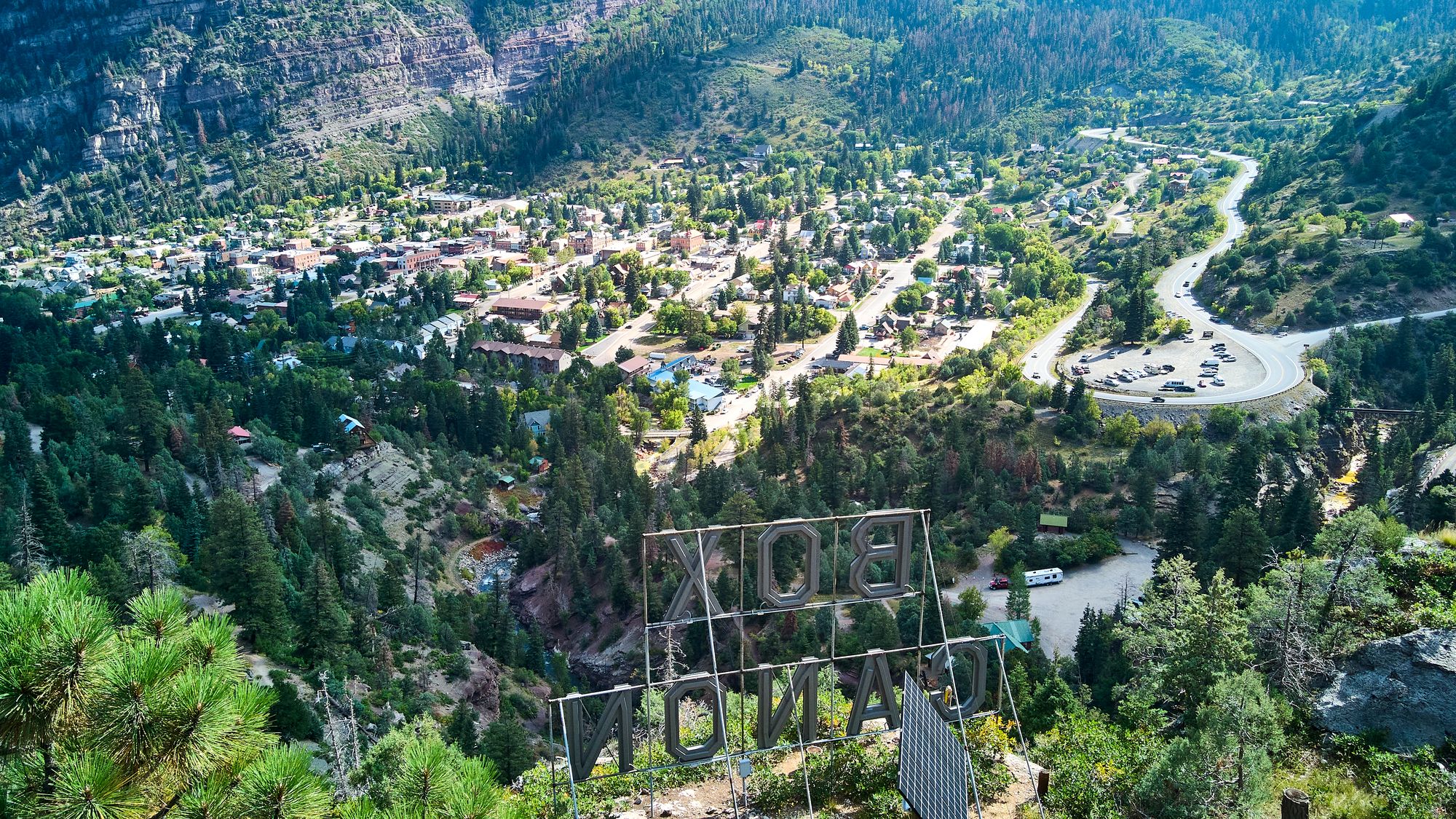 Box Canyon Lodge & Hot Springs
